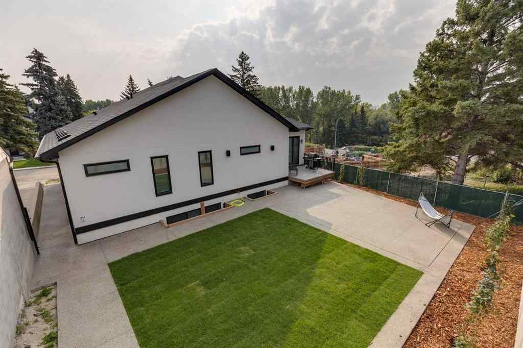 MLS® A2255132 - 30 Roselawn Crescent NW in Rosemont Calgary, Residential