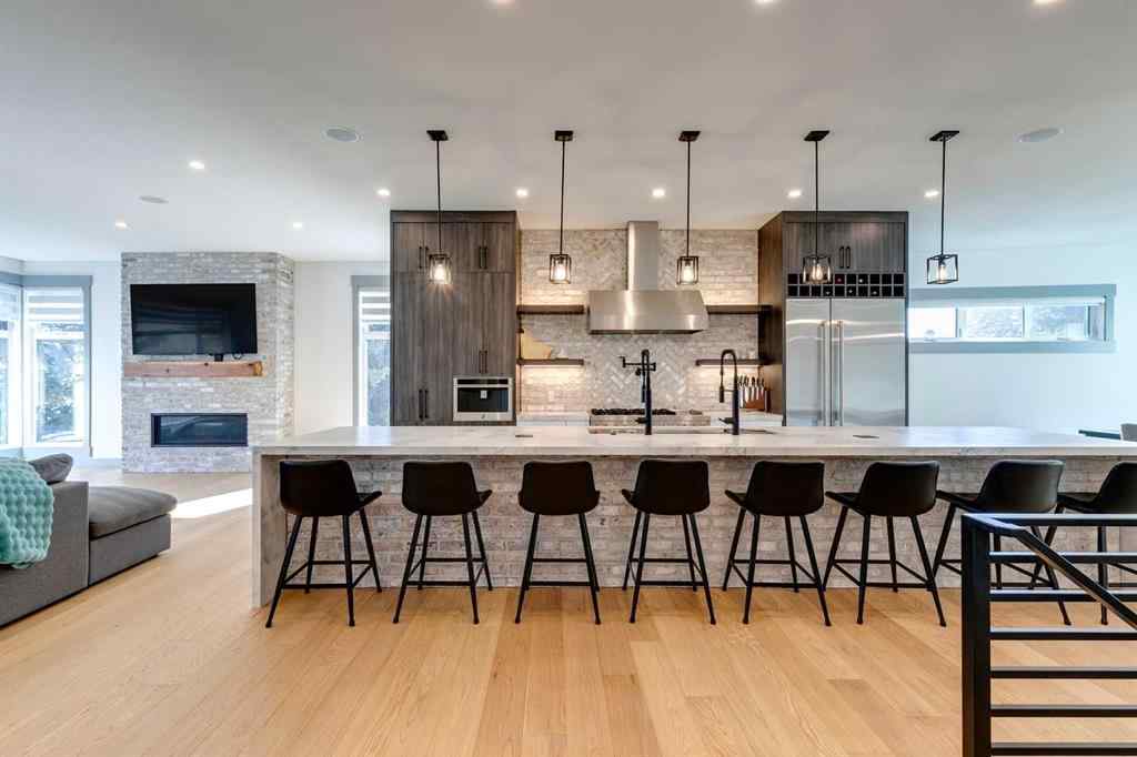 MLS® A2255132 - 30 Roselawn Crescent NW in Rosemont Calgary, Residential