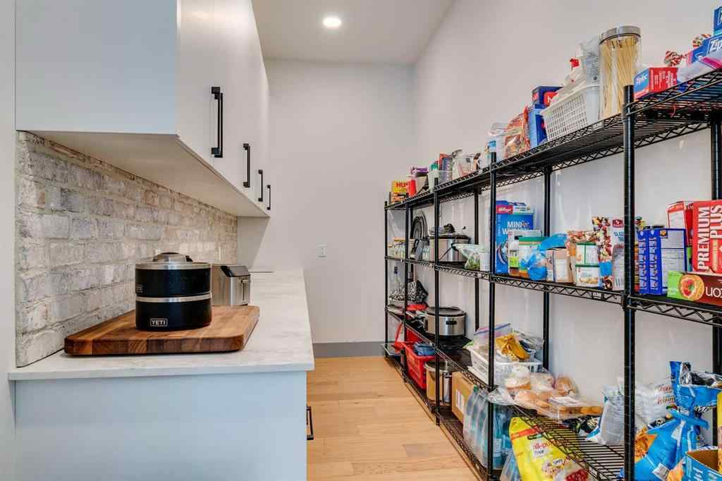 MLS® A2255132 - 30 Roselawn Crescent NW in Rosemont Calgary, Residential