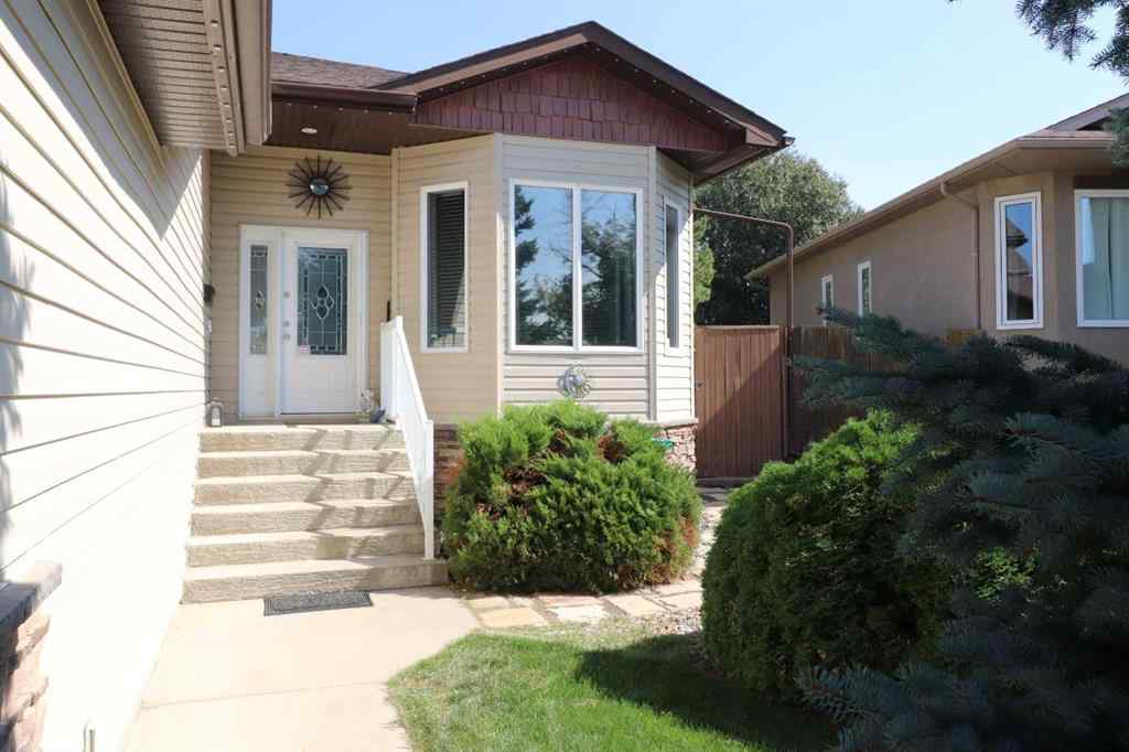 MLS® A2255134 - 119 Fairmont Point S in Fairmont Lethbridge, Residential