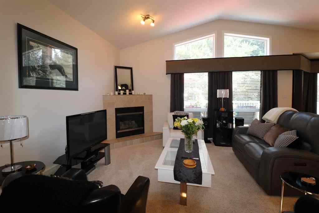 MLS® A2255134 - 119 Fairmont Point S in Fairmont Lethbridge, Residential