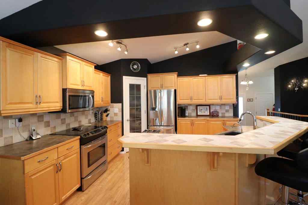 MLS® A2255134 - 119 Fairmont Point S in Fairmont Lethbridge, Residential