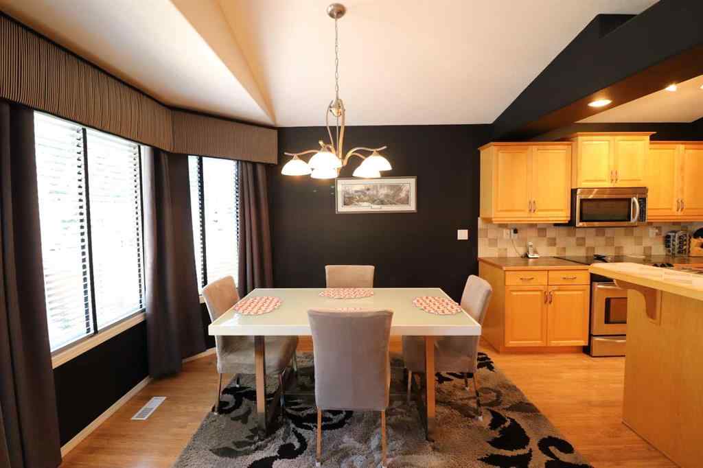 MLS® A2255134 - 119 Fairmont Point S in Fairmont Lethbridge, Residential