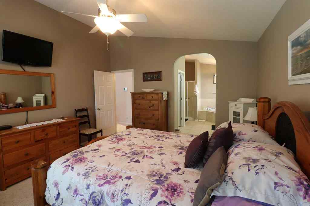 MLS® A2255134 - 119 Fairmont Point S in Fairmont Lethbridge, Residential