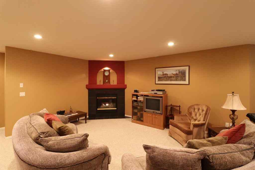 MLS® A2255134 - 119 Fairmont Point S in Fairmont Lethbridge, Residential