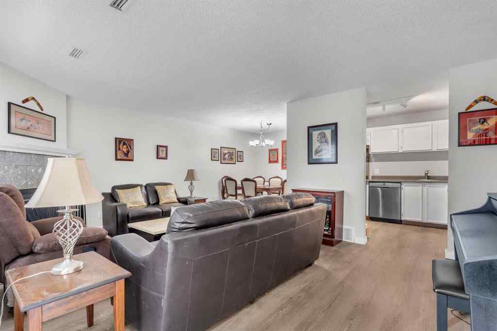 MLS® A2255135 - 71 Cedar Springs Gardens SW in Cedarbrae Calgary, Residential