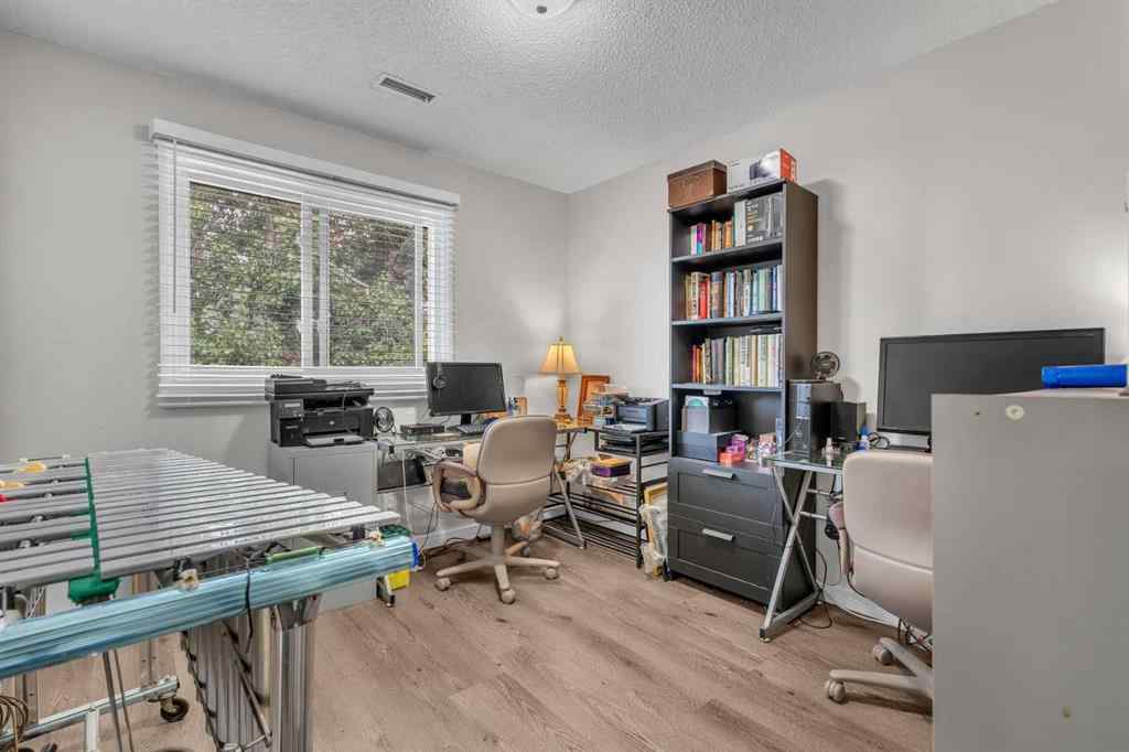 MLS® A2255135 - 71 Cedar Springs Gardens SW in Cedarbrae Calgary, Residential