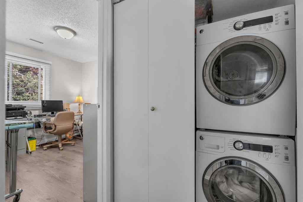MLS® A2255135 - 71 Cedar Springs Gardens SW in Cedarbrae Calgary, Residential