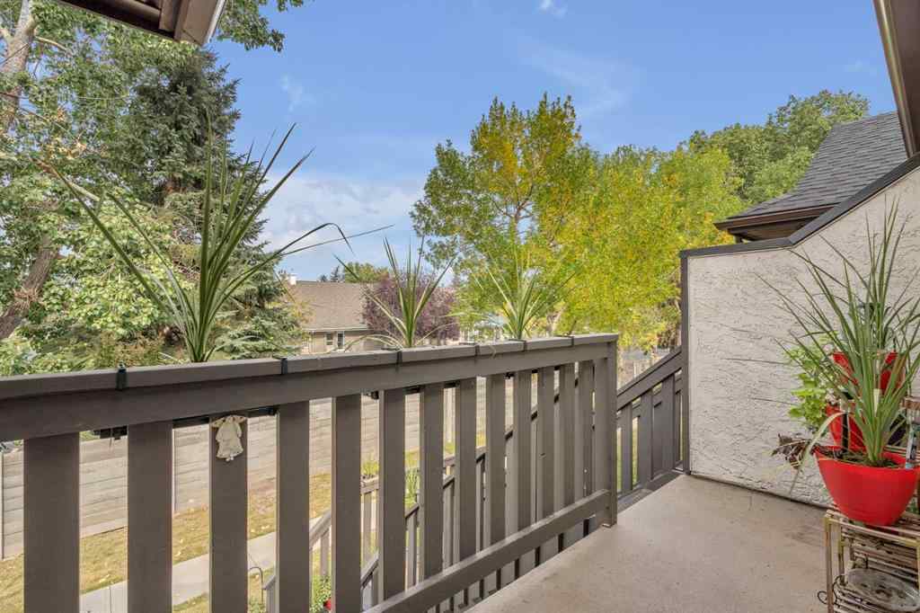 MLS® A2255135 - 71 Cedar Springs Gardens SW in Cedarbrae Calgary, Residential