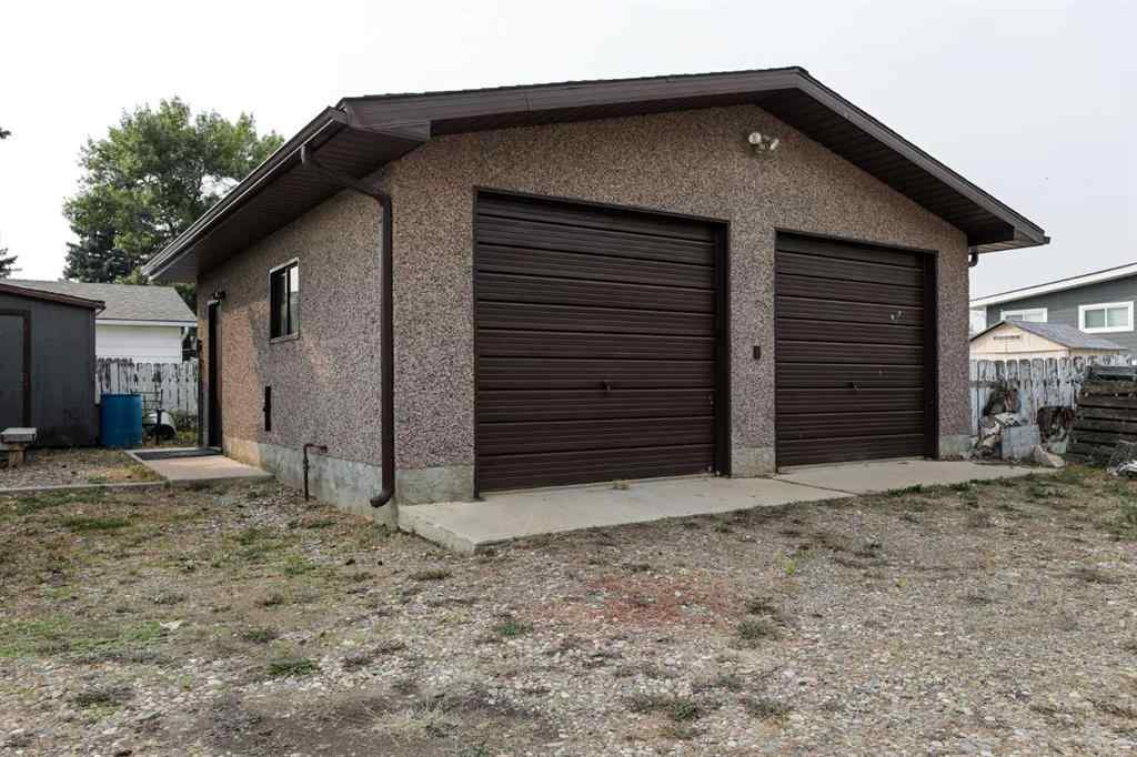 MLS® A2255136 - 4919 61 Avenue N in NONE Taber, Residential