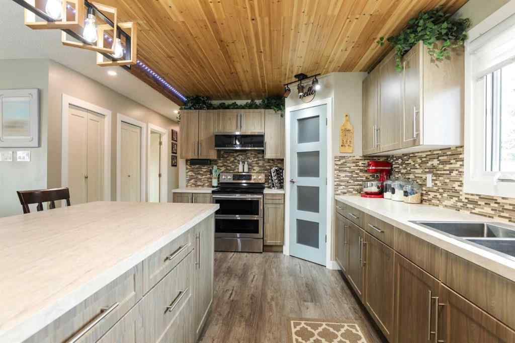 MLS® A2255136 - 4919 61 Avenue N in NONE Taber, Residential