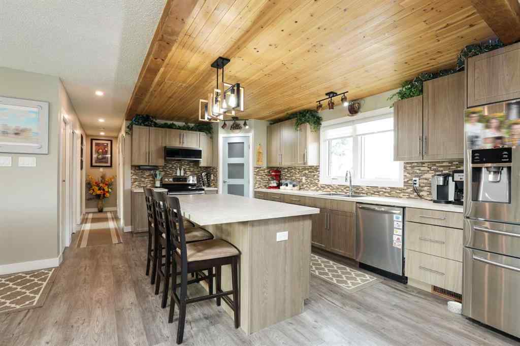 MLS® A2255136 - 4919 61 Avenue N in NONE Taber, Residential