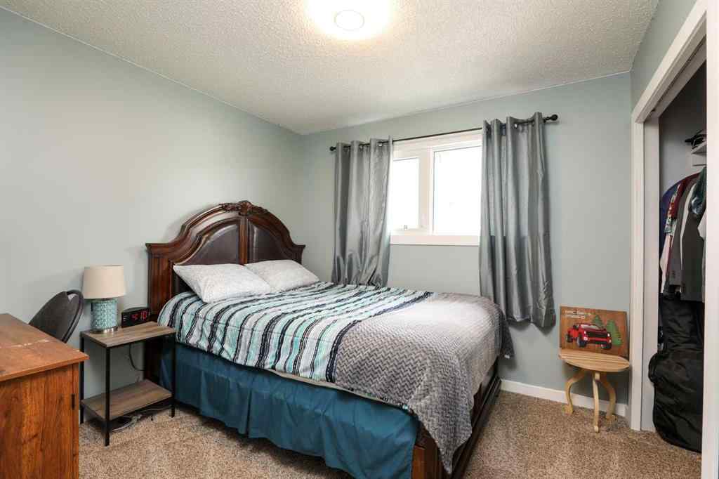 MLS® A2255136 - 4919 61 Avenue N in NONE Taber, Residential
