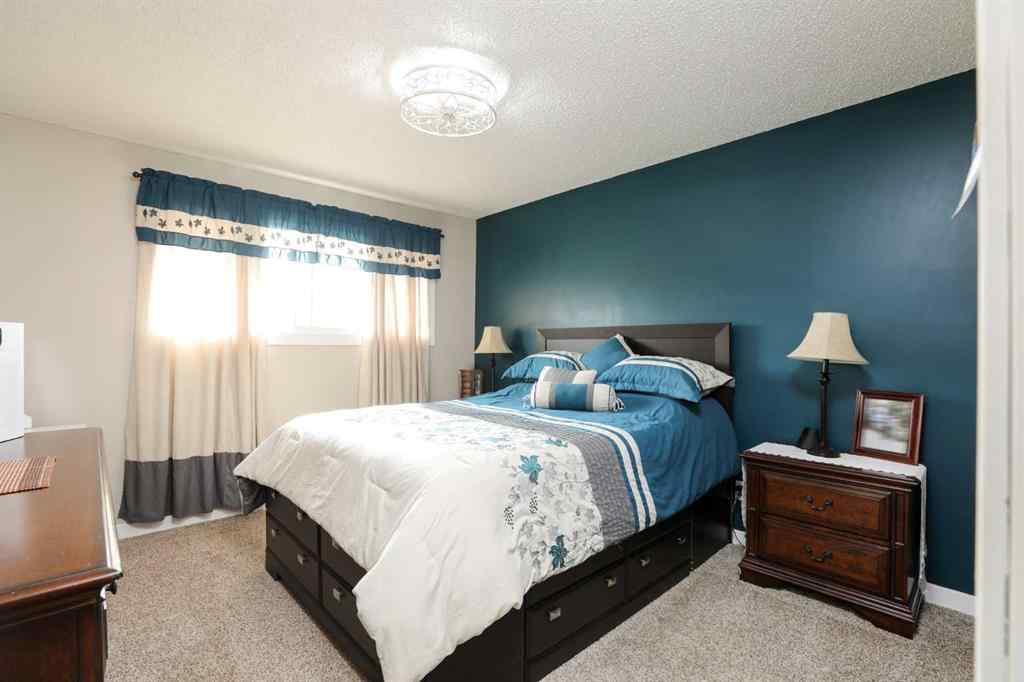 MLS® A2255136 - 4919 61 Avenue N in NONE Taber, Residential