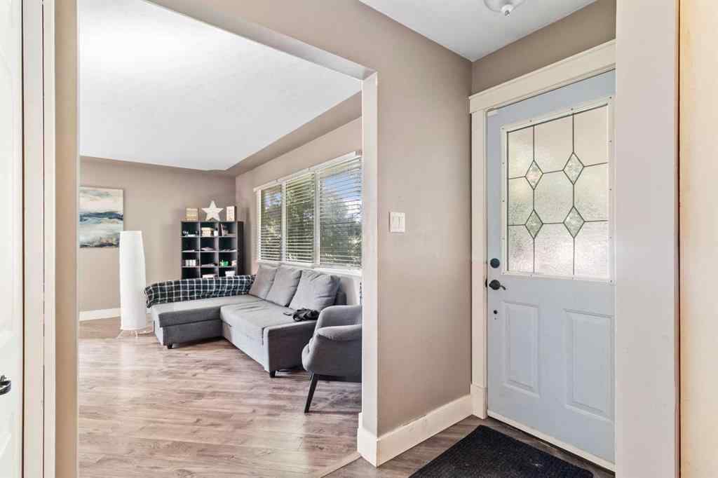 MLS® A2255137 - 3205 44A Avenue  in Mountview Red Deer, Residential