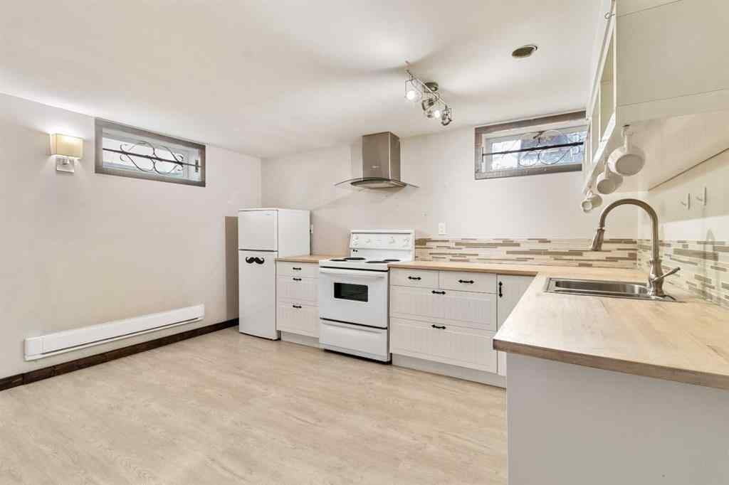 MLS® A2255137 - 3205 44A Avenue  in Mountview Red Deer, Residential