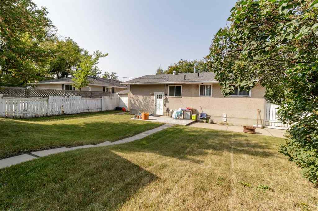 MLS® A2255137 - 3205 44A Avenue  in Mountview Red Deer, Residential