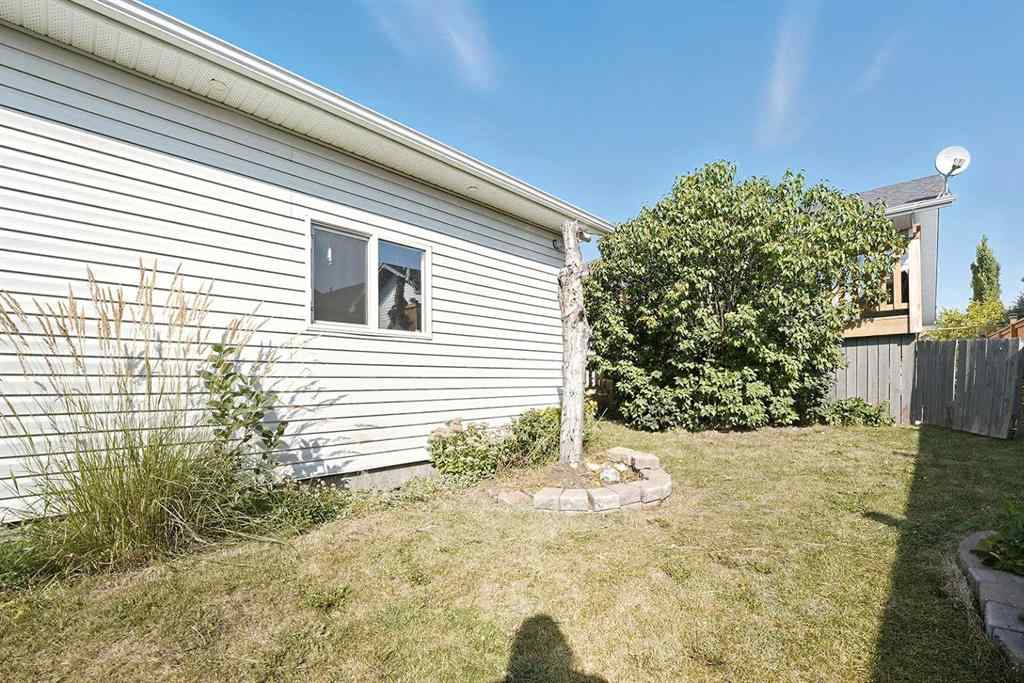MLS® A2255139 - 102 Dubois Crescent  in Devonshire Red Deer, Residential