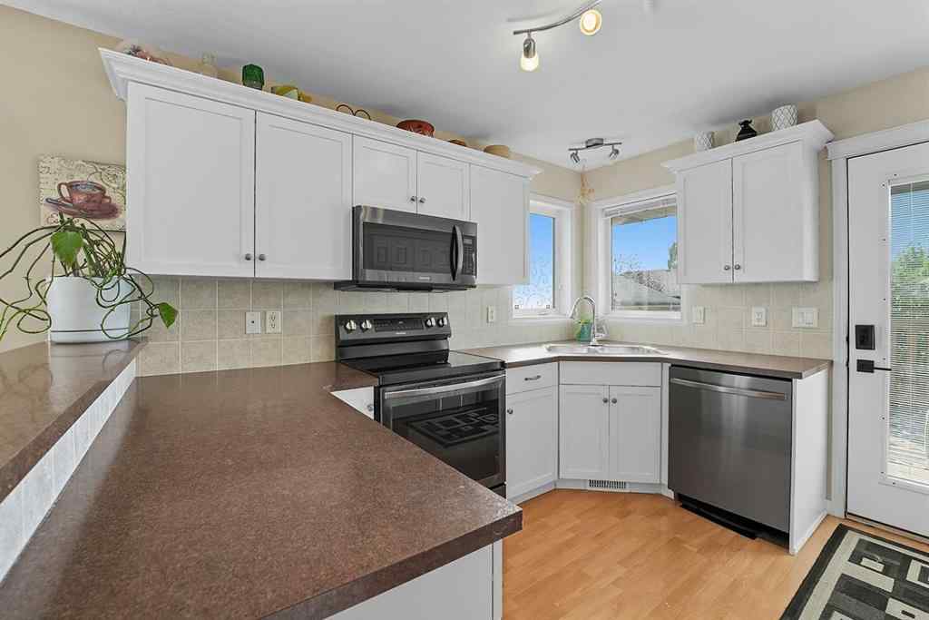 MLS® A2255139 - 102 Dubois Crescent  in Devonshire Red Deer, Residential