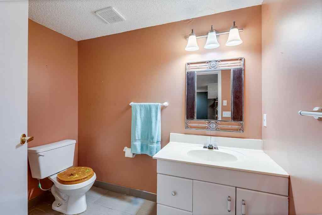 MLS® A2255144 - Unit #33 228 Theodore Place NW in Thorncliffe Calgary, Residential