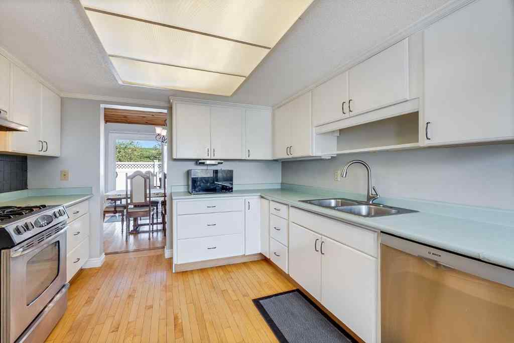 MLS® A2255144 - Unit #33 228 Theodore Place NW in Thorncliffe Calgary, Residential