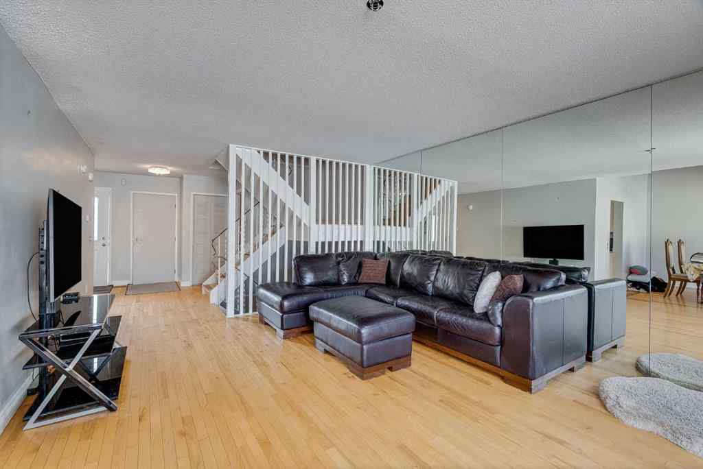 MLS® A2255144 - Unit #33 228 Theodore Place NW in Thorncliffe Calgary, Residential