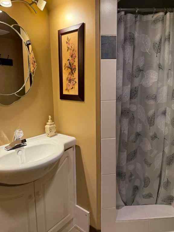 MLS® A2255145 - 9505 81 Avenue  in Patterson Place Grande Prairie, Residential