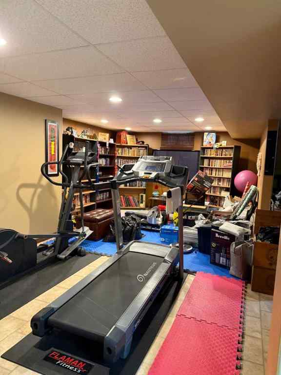 MLS® A2255145 - 9505 81 Avenue  in Patterson Place Grande Prairie, Residential
