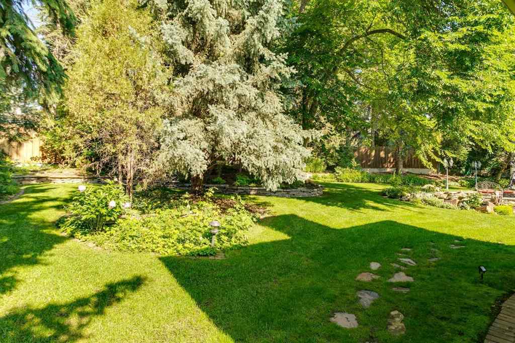 MLS® A2255146 - 40 Eagle Ridge Place SW in Eagle Ridge Calgary, Residential