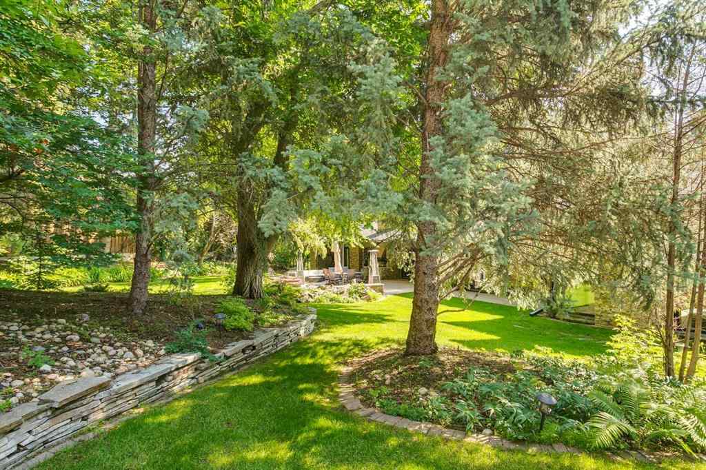 MLS® A2255146 - 40 Eagle Ridge Place SW in Eagle Ridge Calgary, Residential