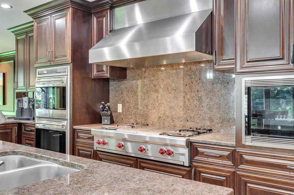 MLS® A2255146 - 40 Eagle Ridge Place SW in Eagle Ridge Calgary, Residential