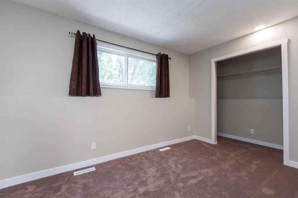 MLS® A2255147 - 19 Glendale Boulevard  in Glendale Red Deer, Residential