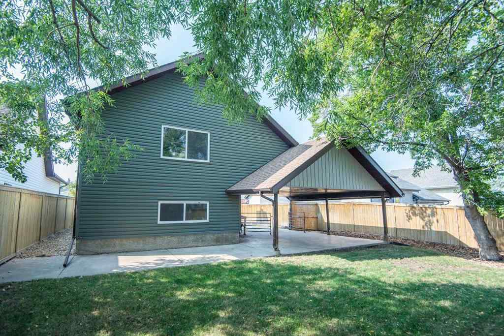 MLS® A2255147 - 19 Glendale Boulevard  in Glendale Red Deer, Residential