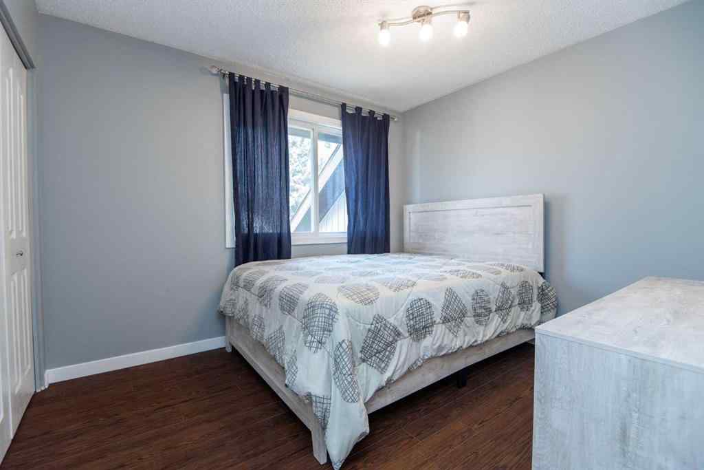 MLS® A2255147 - 19 Glendale Boulevard  in Glendale Red Deer, Residential