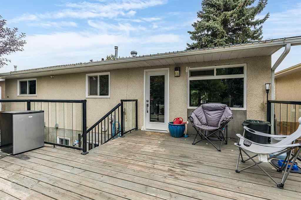 MLS® A2255148 - 15 Ross Haven Avenue SE in Ross Glen Medicine Hat, Residential