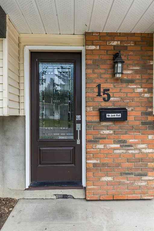 MLS® A2255148 - 15 Ross Haven Avenue SE in Ross Glen Medicine Hat, Residential