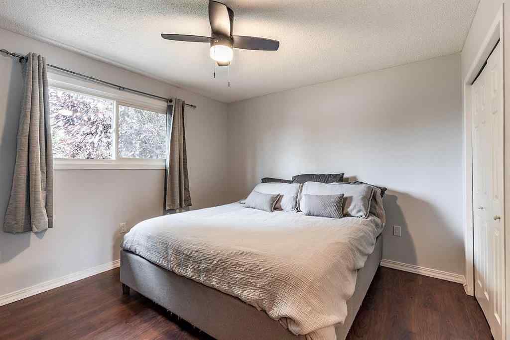 MLS® A2255148 - 15 Ross Haven Avenue SE in Ross Glen Medicine Hat, Residential