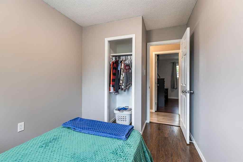 MLS® A2255148 - 15 Ross Haven Avenue SE in Ross Glen Medicine Hat, Residential
