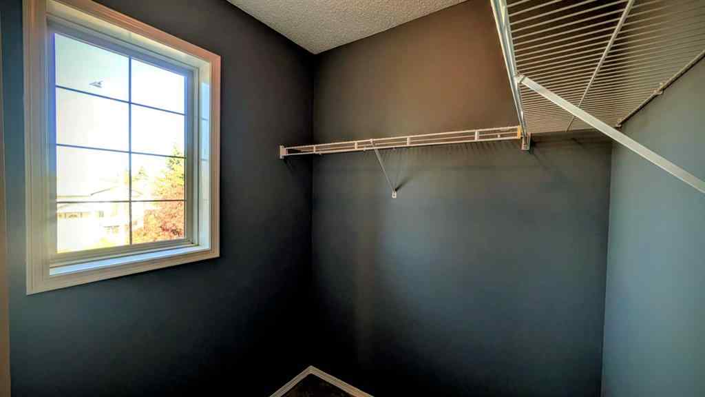 MLS® A2255156 - 226 Erin Circle SE in Erin Woods Calgary, Residential