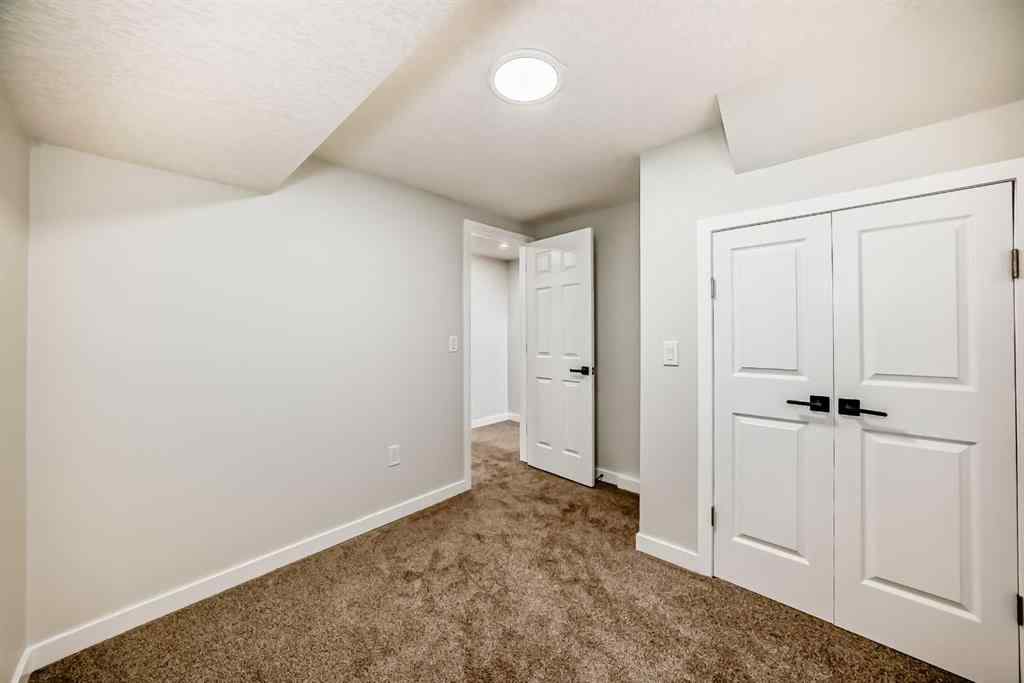 MLS® A2255157 - 4112 Maryvale Drive NE in Marlborough Calgary, Residential
