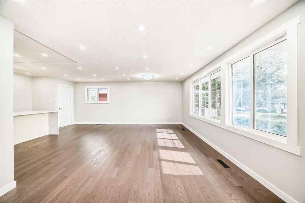 MLS® A2255157 - 4112 Maryvale Drive NE in Marlborough Calgary, Residential