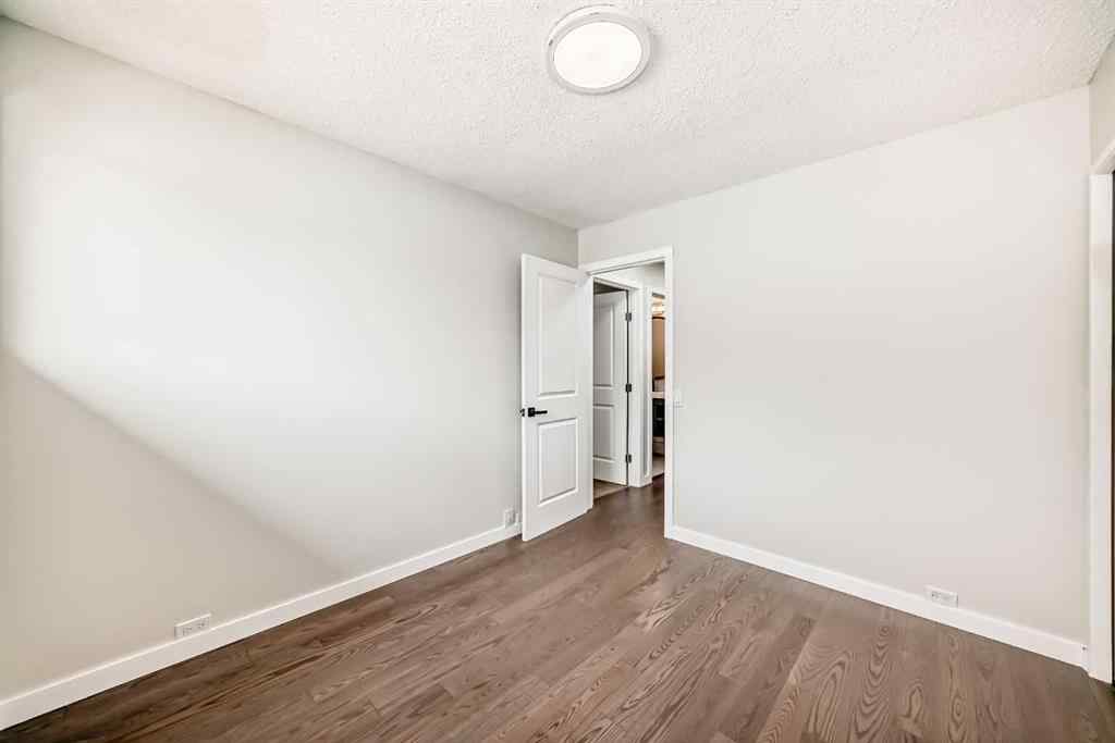 MLS® A2255157 - 4112 Maryvale Drive NE in Marlborough Calgary, Residential