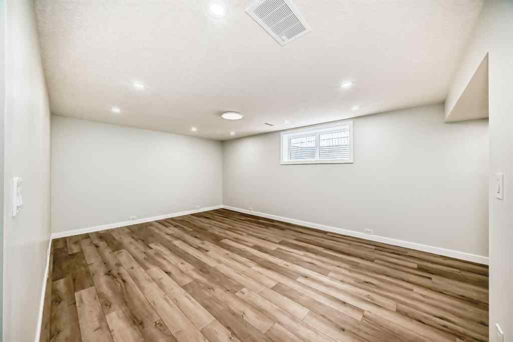 MLS® A2255157 - 4112 Maryvale Drive NE in Marlborough Calgary, Residential