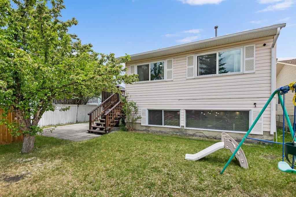 MLS® A2255159 - 212 Woodbine Boulevard SW in Woodbine Calgary, Residential