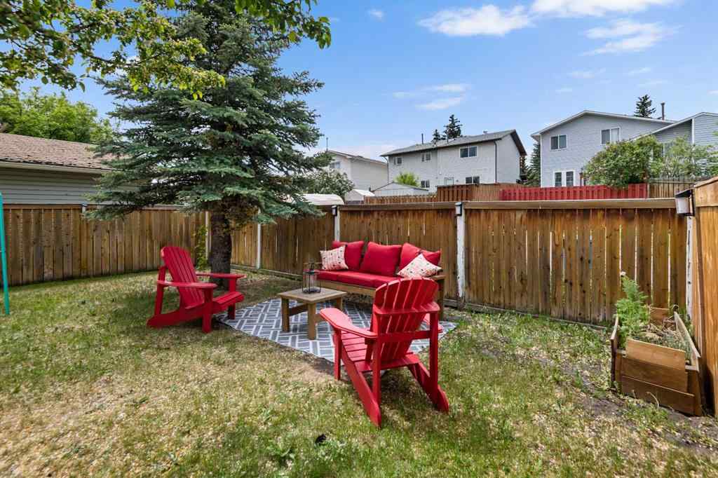 MLS® A2255159 - 212 Woodbine Boulevard SW in Woodbine Calgary, Residential
