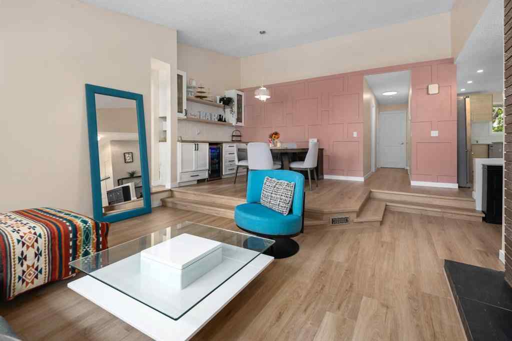 MLS® A2255159 - 212 Woodbine Boulevard SW in Woodbine Calgary, Residential