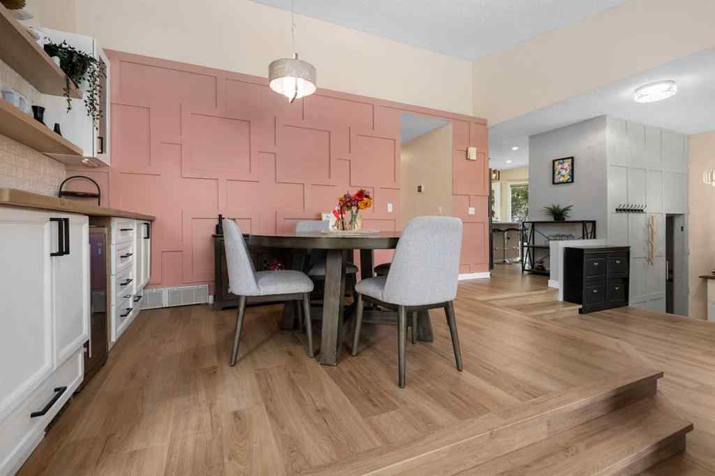 MLS® A2255159 - 212 Woodbine Boulevard SW in Woodbine Calgary, Residential