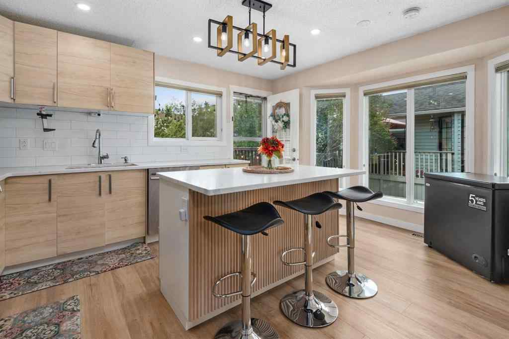 MLS® A2255159 - 212 Woodbine Boulevard SW in Woodbine Calgary, Residential