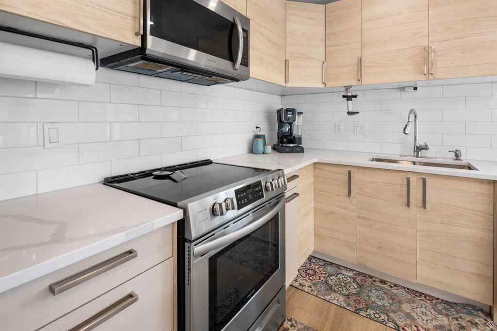 MLS® A2255159 - 212 Woodbine Boulevard SW in Woodbine Calgary, Residential