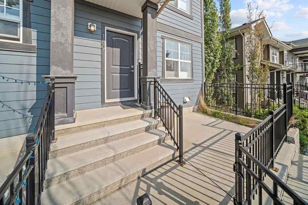 MLS® A2255163 - 139 Evanscrest Gardens NW in Evanston Calgary, Residential